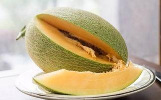 吃哈密瓜烧喉咙,揭秘夏日消暑美食的甜蜜陷阱